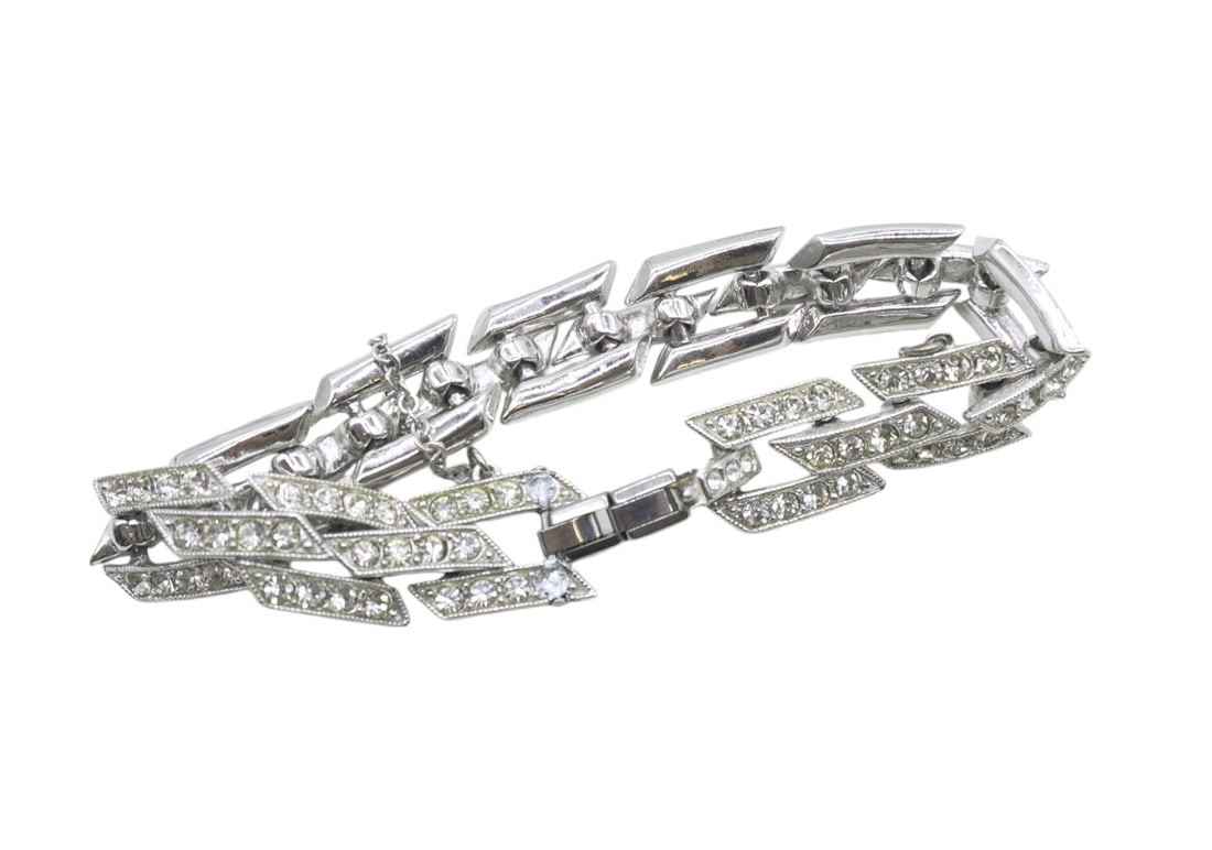 VINTAGE ORA RHINESTONE BRACELET: Vintage Ora Rhinestone Bracelet with safety chain. 7" opened. Weight 1 oz.