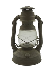 OLD DIETZ LITTLE WIZARD KEROSENE LANTERN