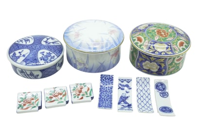 10 PC JAPANESE PORCELAIN BOXES & CHOPSTICK RESTS