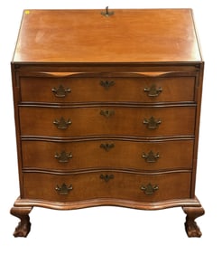 1940s MONITOR FURNITURE NY SLANT FRONT CHIPPENDALE DESK