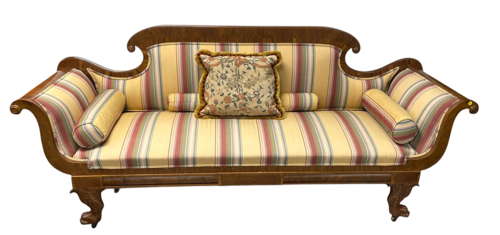 ANTIQUE AMERICAN FEDERAL SOFA CARVED PAW FEET (1 of 6)