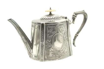 EDWARDIAN ALFRED LINDLEY CHASED SILVERPLATE TEAPOT