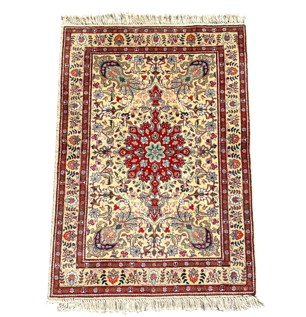 HAND KNOTTED WOOL ISFAHAN RUG: Hand Knotted 100% Wool Isfahan Rug Iran.. Good Quality. High Knot Density. Tradition Motif. Measures 59"x 39"