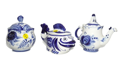 3 RUSSIAN BLUE PORCELAIN GZHEL PIECES