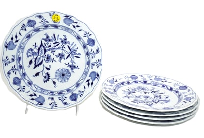 5 MEISSEN BLUE ONION DINNER PLATES