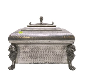 LARGE PATINATED BRONZE LIDDED STORAGE BOX
