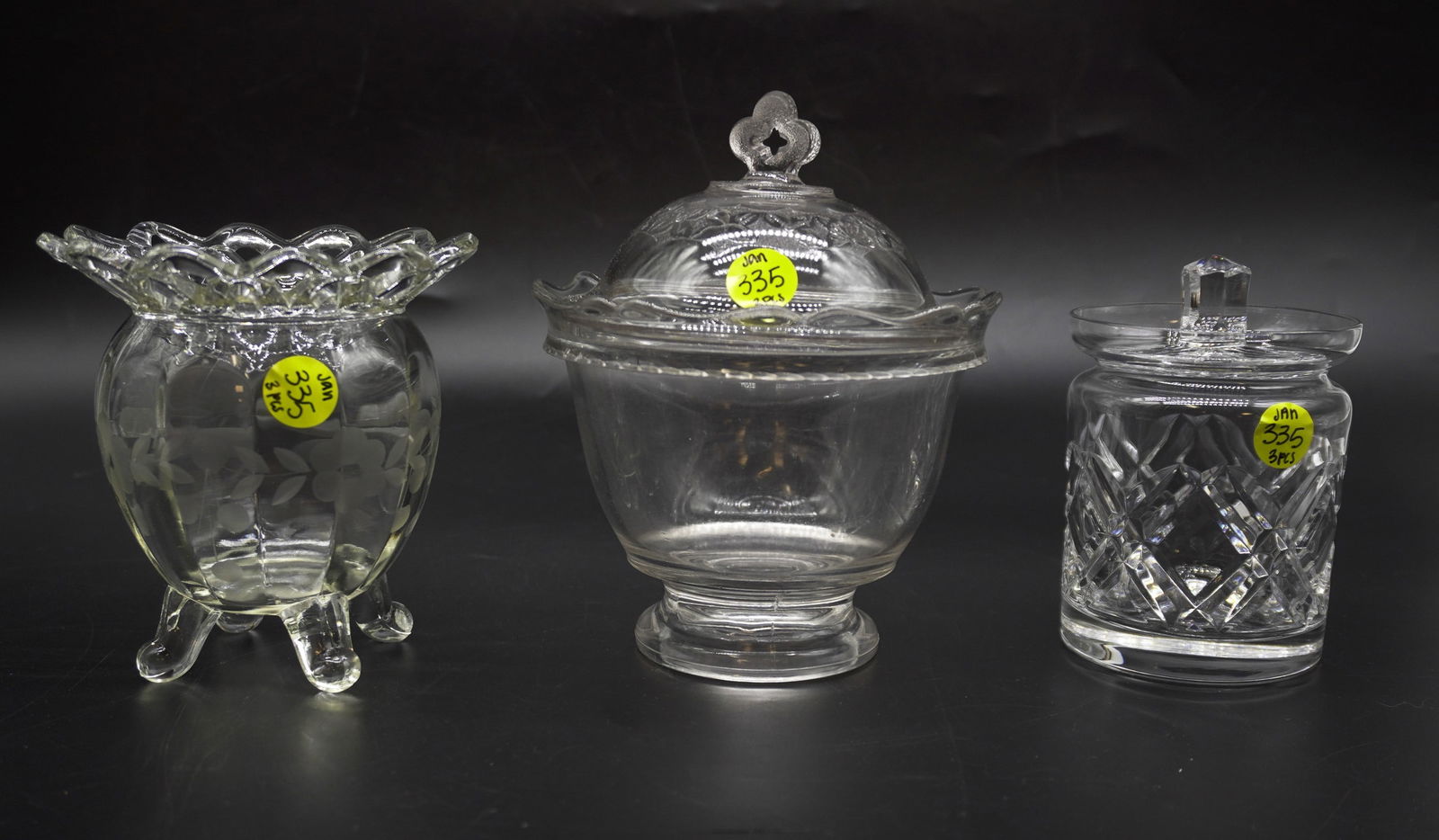 LOT 3 DECORATIVE GLASS JARS (1 of 3)