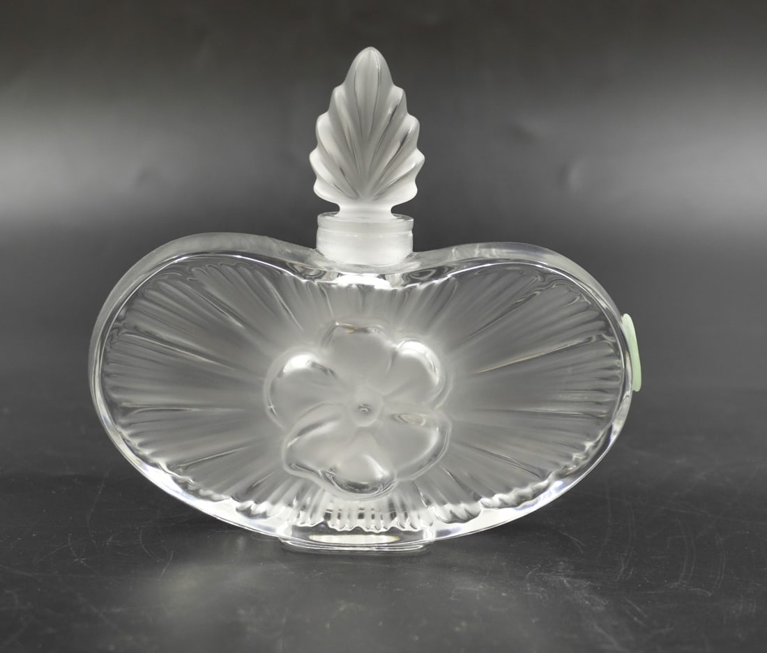 LALIQUE CRYSTAL CLARISSE PERFUME AND STOPPER (1 of 4)