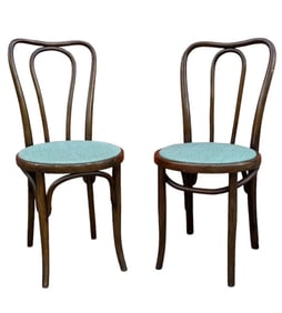 PAIR ANTIQUE J & J KOHN BENTWOOD CHAIRS AUSTRIA