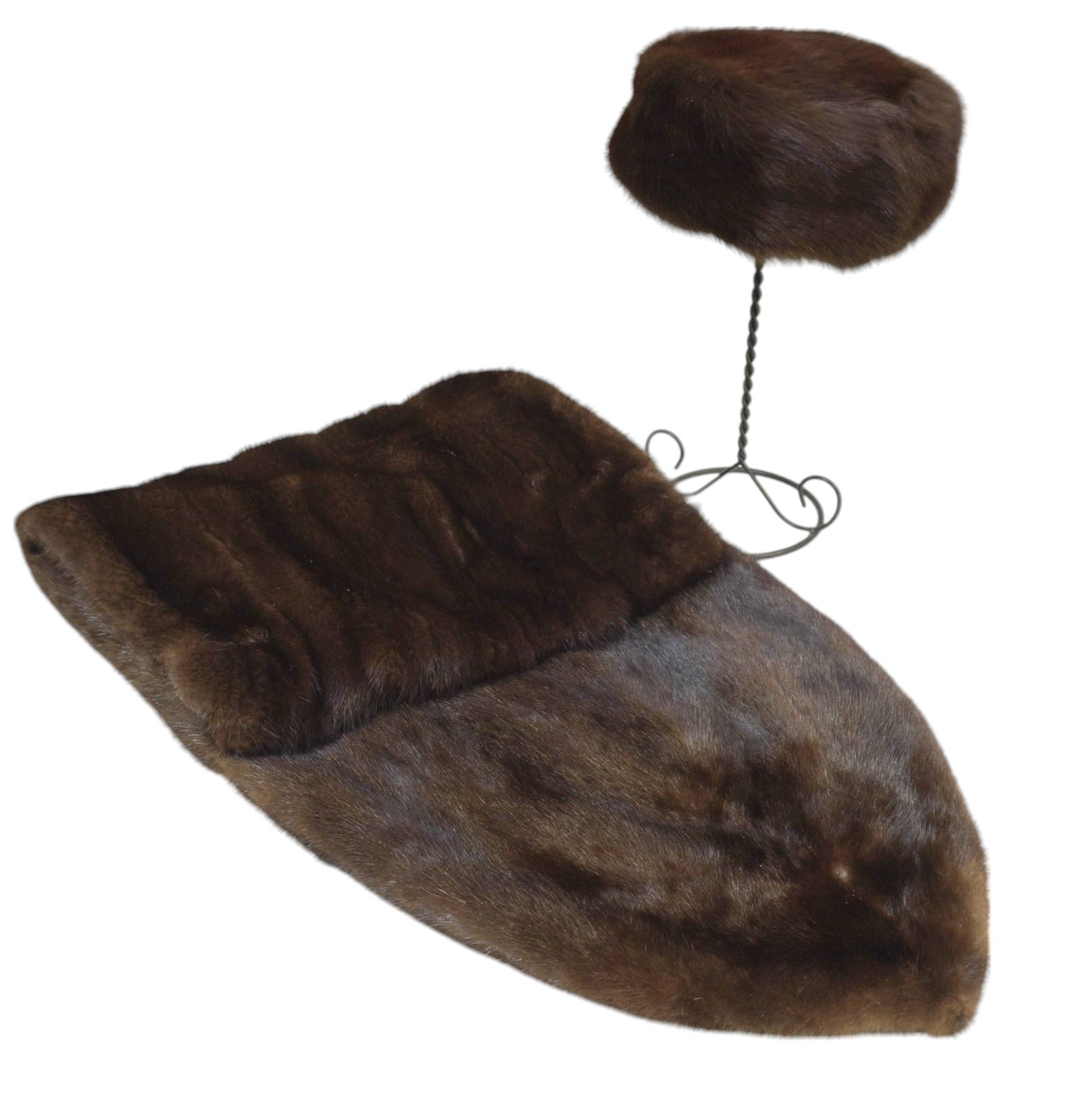 VINTAGE SABLE FUR STOLE & HAT (1 of 5)