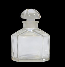 VINTAGE BACCARAT CRYSTAL PERFUME BOTTLE