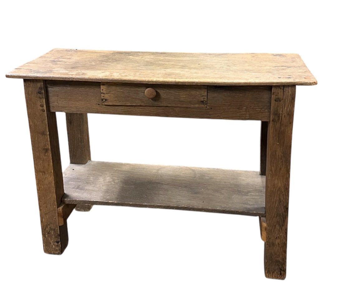 AMERICAN PRIMITIVE WORK TABLE PENNSYLVANIA (1 of 6)