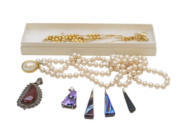 7 PC VINTAGE COSTUME JEWELRY