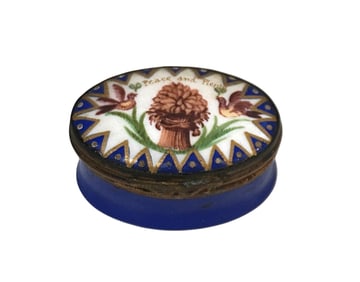 ANTIQUE ENGLISH BLISTON BATTERSEA ENAMEL PATCH BOX