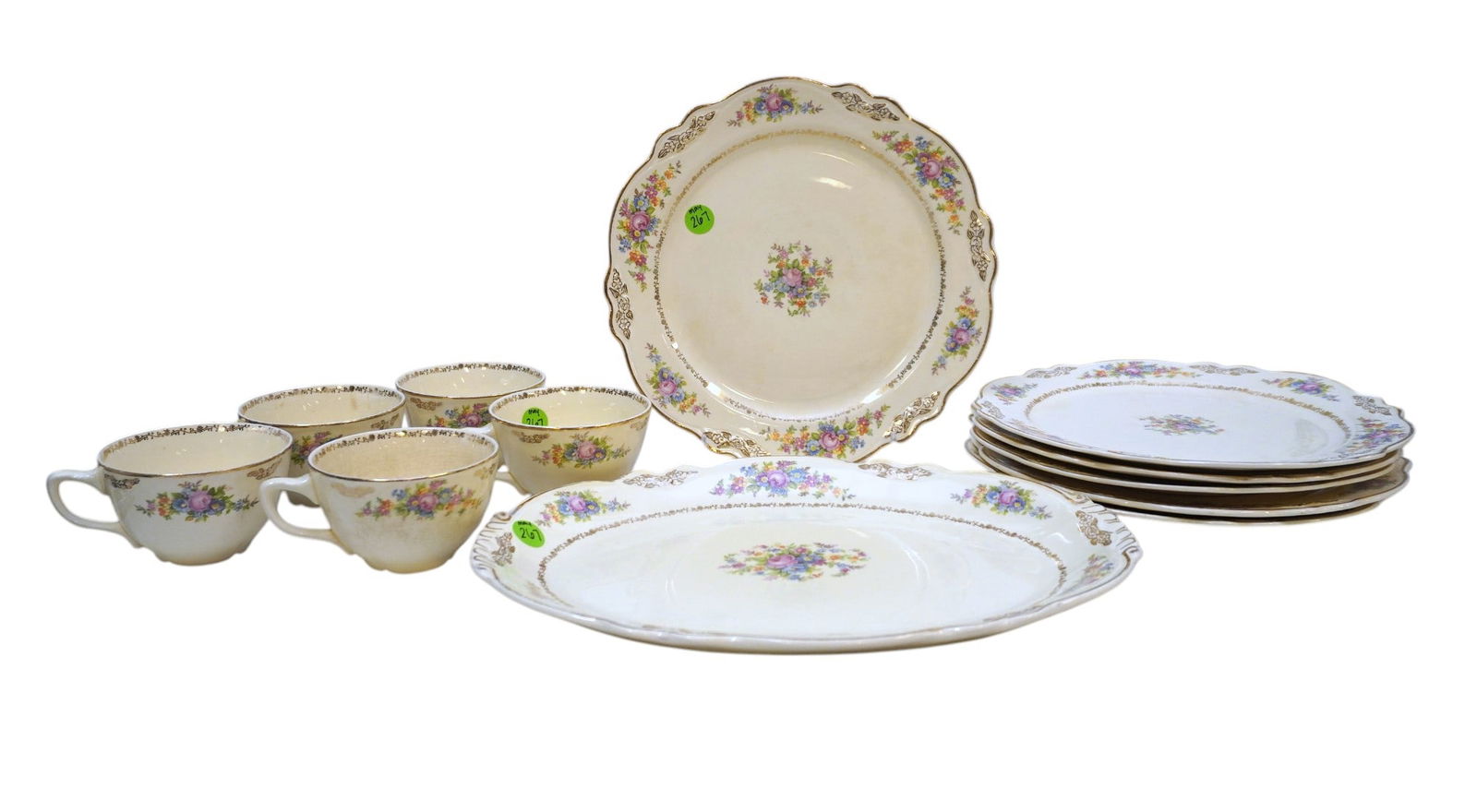 12 PIECES OF HOMER LAUGHLIN "VIRGINIA ROSE" PORCELAIN (1 of 3)