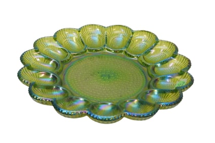 VINTAGE INDIANA GLASS GREEN CARNIVAL GLASS