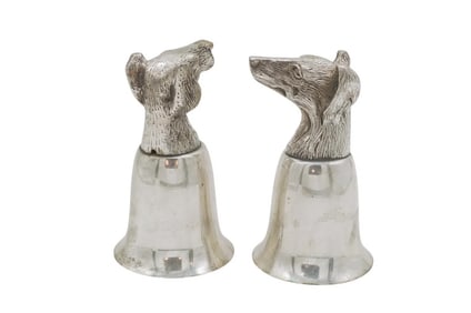PAIR OF SILVER PLATED HOUND STIRRUP CUPS