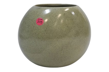 VINTAGE HAEGER POTTERY VASE