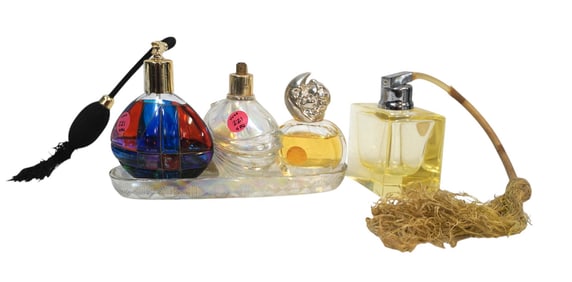 VINTAGE PERFUME BOTTLES - 5 PIECES