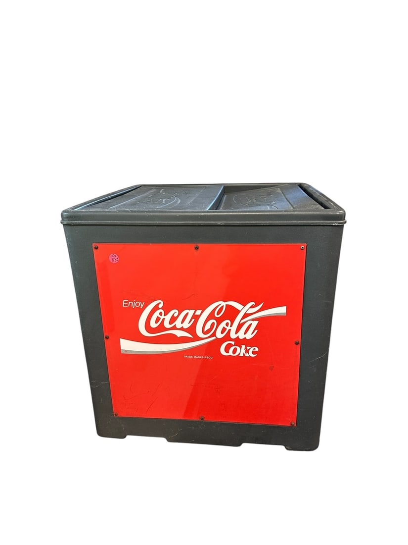 VINTAGE COCA COLA COOLER: Vintage Coca Cola Cooler. Perfect for summer barbeques. Measures 21 1/2"x21 1/2"x21 1/2". Weight approx 45 lbs