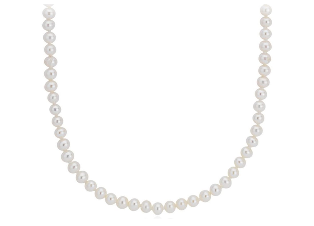 HONORA FRESHWATER PEARL NECKLACE: Honora Single Strand Fresh Water Pearl Necklace 925 Sterling Silver Clasp ?20", weighs 3.3 oz In the original box