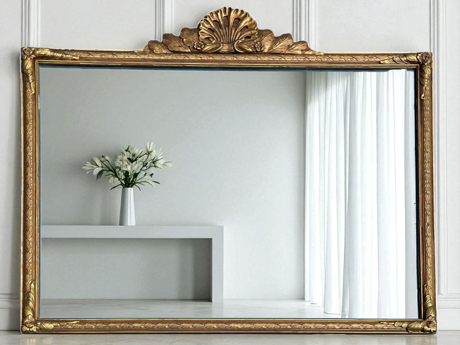 ANTIQUE CARVED WOOD GILT MIRROR (1 of 2)