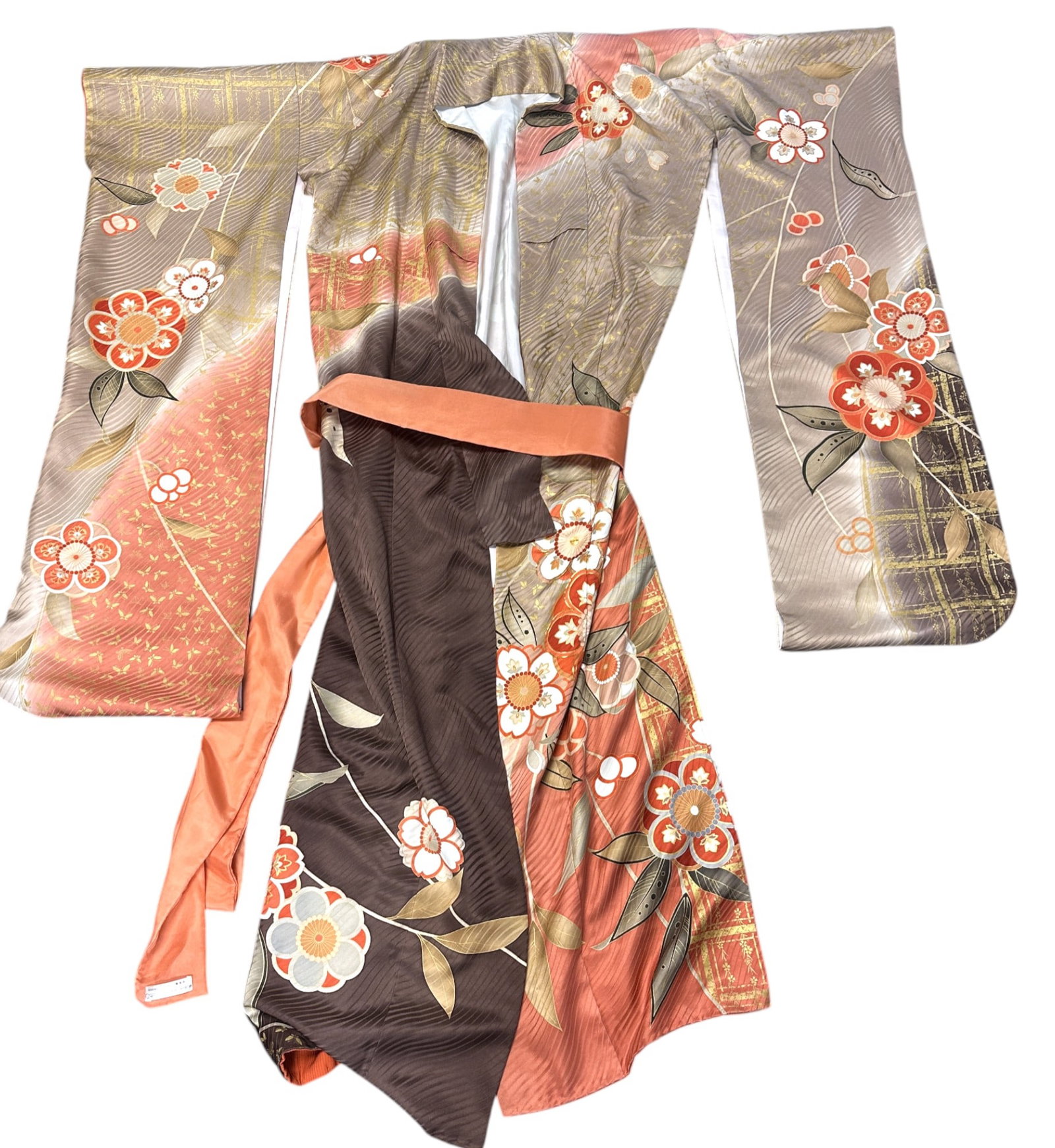 VINTAGE JAPANESE WEDDING KIMONO: Vintage mid century Japanese Wedding Kimono. 66" long. wood bar 55 1/2".. Weight combined 3 lbs