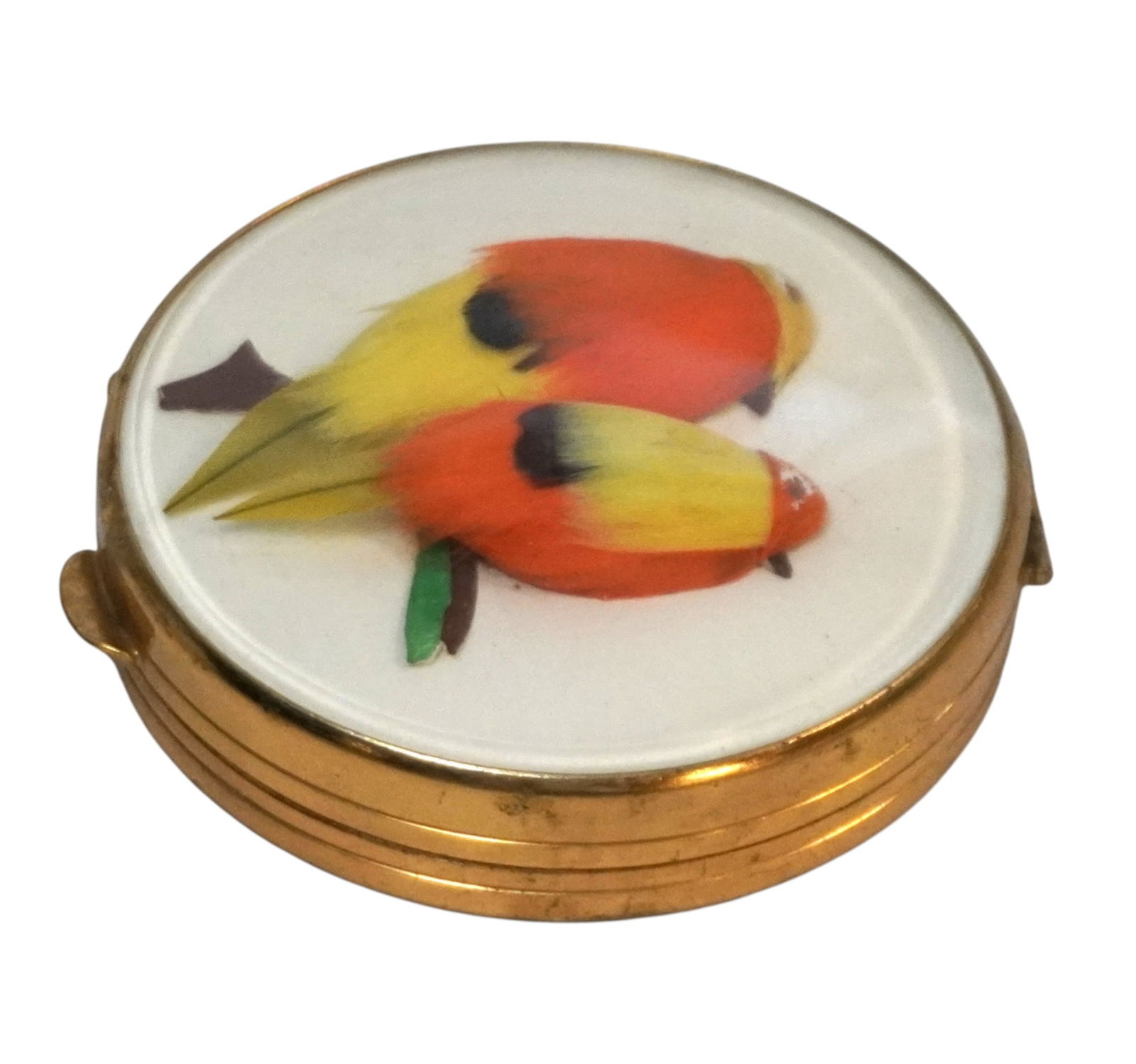 RARE VINTAGE MIREF BIRD COMPACT: Rare Vintage 1940s Miref Paris "Feathered Friends" Compact. Handmade in France. Features clear quartz powder well and orange/yellow feathered birds on a white background under convex glass. Gold/Metal