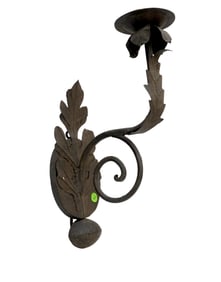 WROUGHT IRON LEAF WALL SCONCE