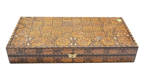 VINTAGE MARQUETRY WOOD BACKGAMMON/CHESS GAME BOARD