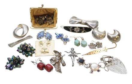 36 PiC VINTAGE COSTUME JEWELRY CORO, STERLING +