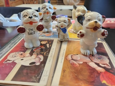 ANTIQUE/VINTAGE BONZO THE DOG ITEMS - 16 PIECES