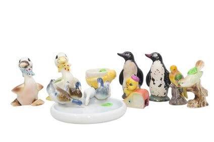 BIRD THEMED KITSCHY PORCELAIN ITEMS - 9 PIECES