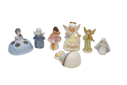 KITSCHY PORCELAIN ITEMS - 6 PIECES