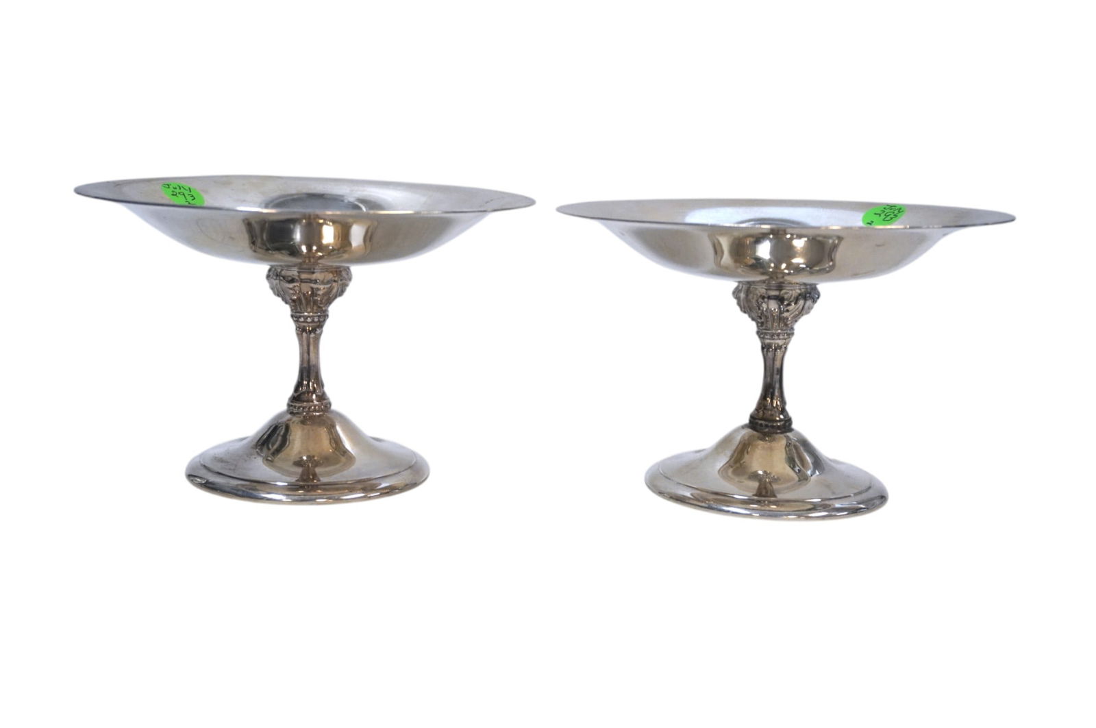 2 VINTAGE REED & BARTON SILVERPLATE COMPOTES (1 of 2)