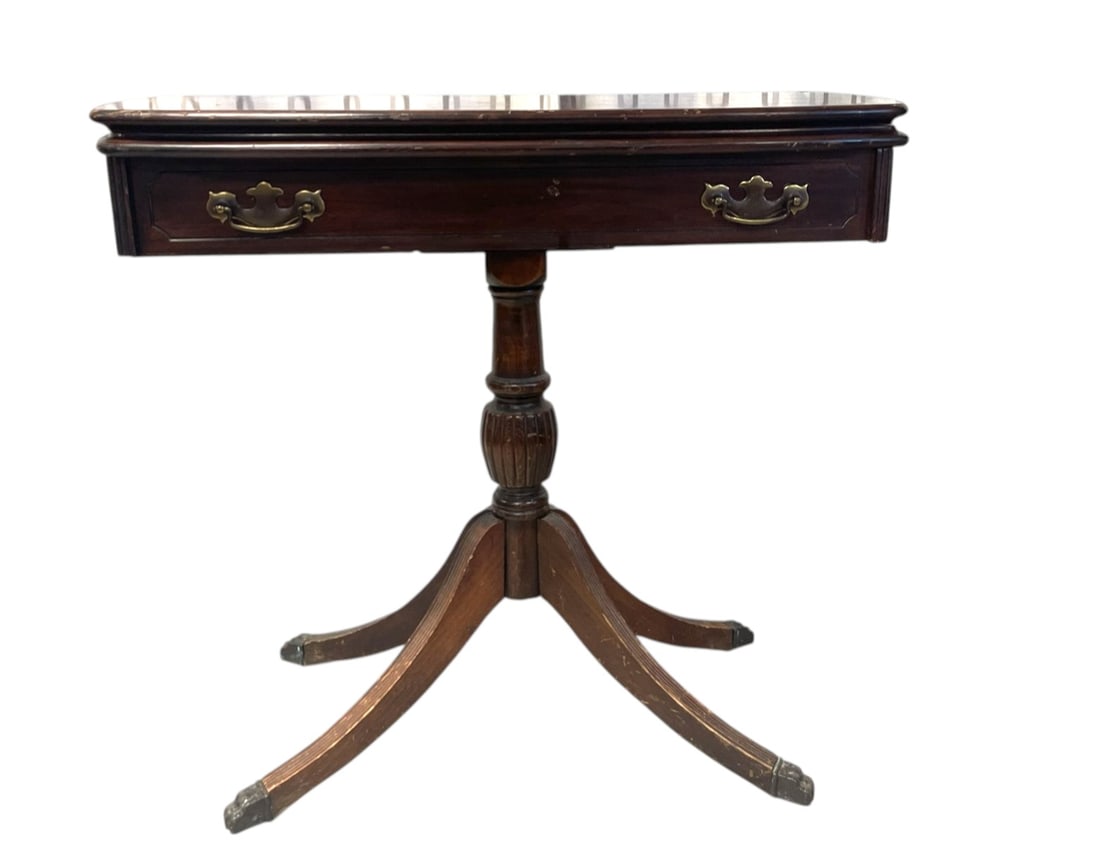 VINTAGE GAME TABLE BRASS CAPPED FEET (1 of 7)