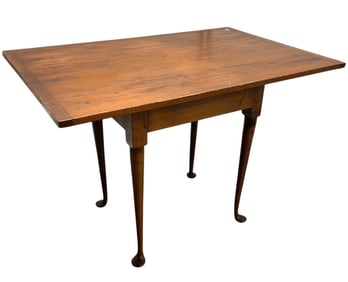 ANTIQUE NEW ENGLAND QUEEN ANNE TABLE