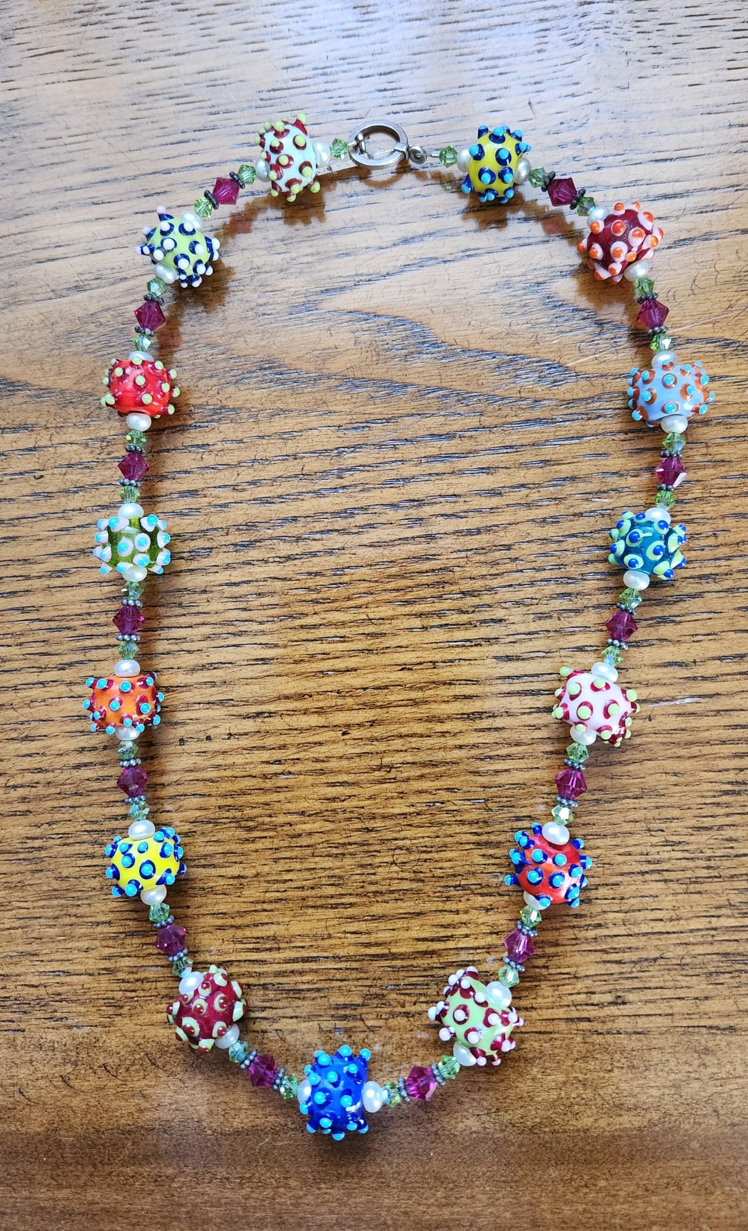 MURANO VENETIAN LAMPWORK GLASS NECKLACE: Murano Venetian Glass Lampwork Necklace. 18" opened. Weight 1.8 oz