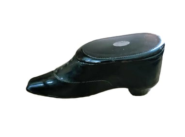ANTIQUE PAPER MACHE SNUFF BOX SHOE