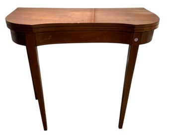 DROP LEAF TABLE CIRCA 1790 MASSACHUSETTS
