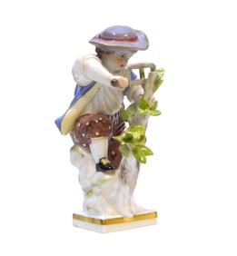 ANTIQUE MEISSEN GARDEN CHILDREN FIGURINE