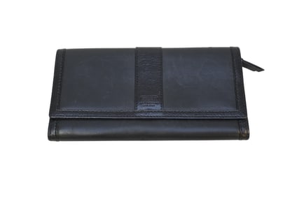 VINTAGE LEATHER COACH WALLET