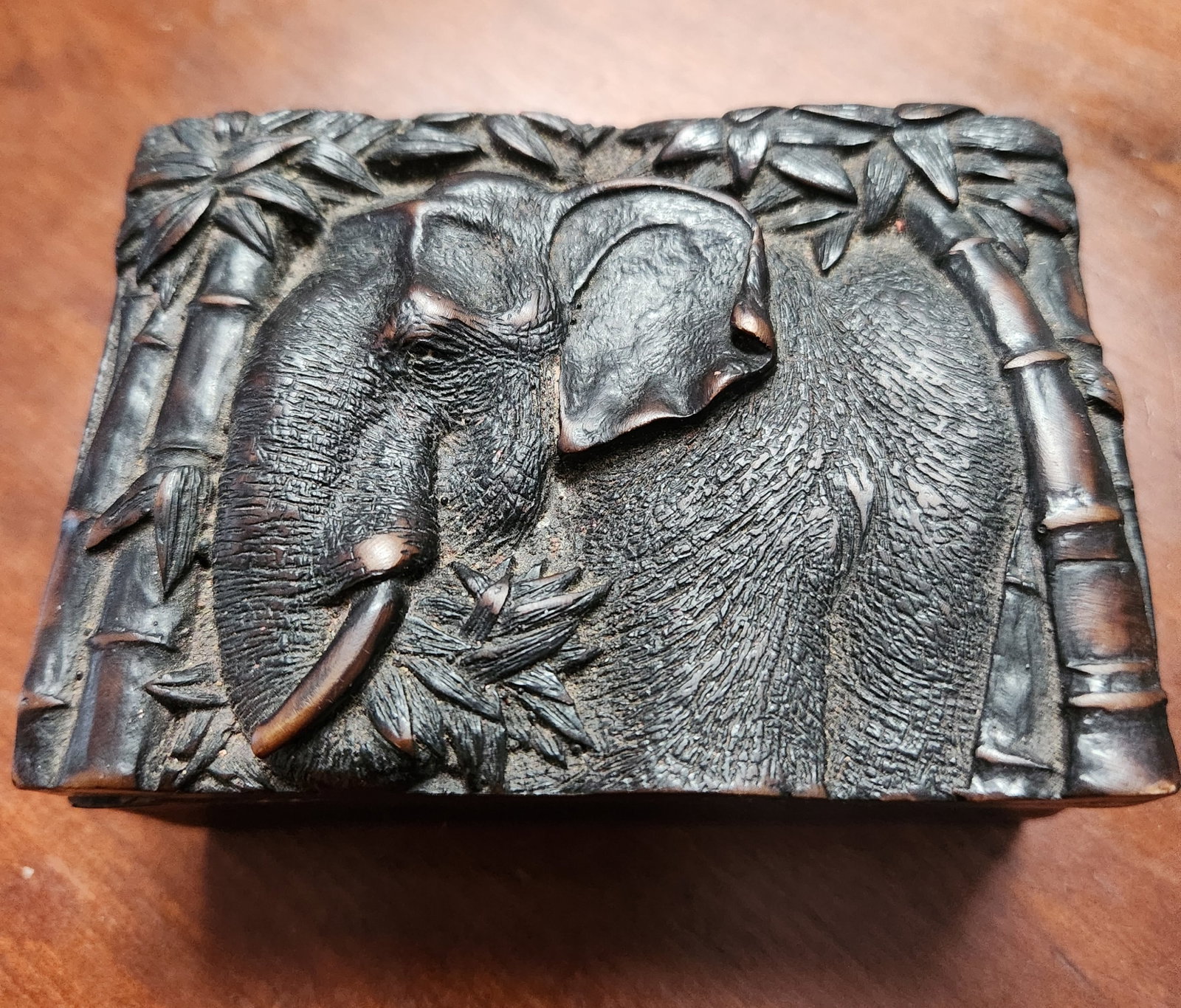 CARVED WOOD ASIAN ELEPHANT BOX: Hand Carved Asian Elephant Box. Measures 4"x3"x2". Weight 10 oz