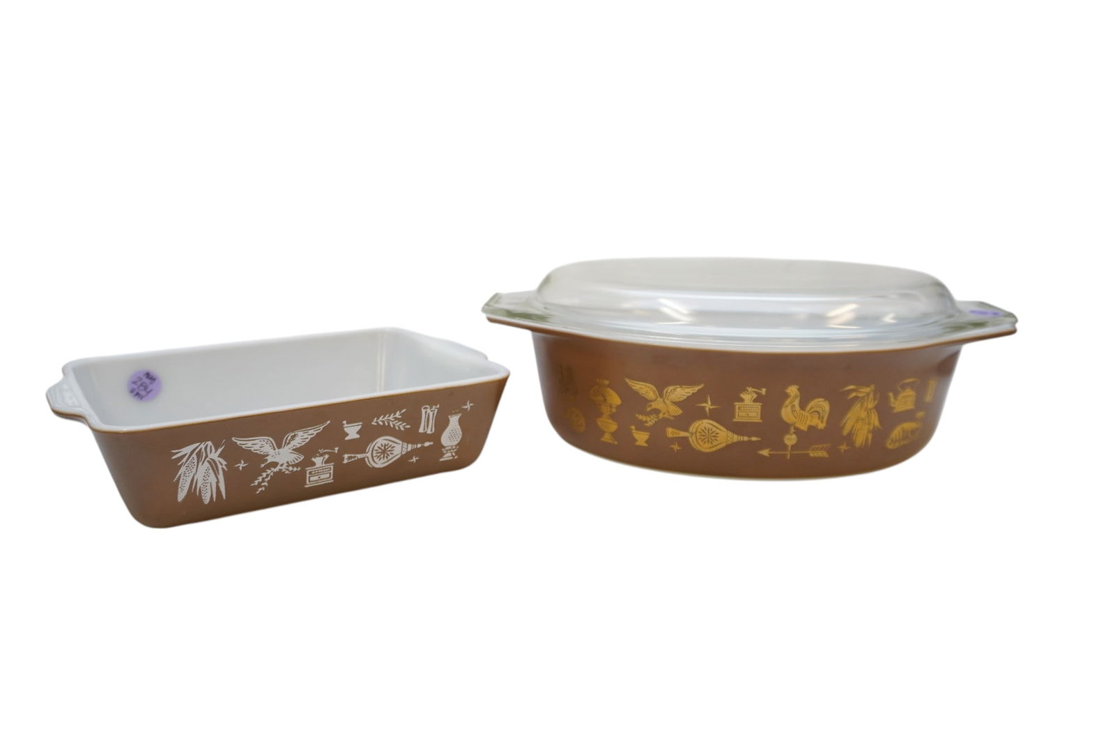 2 PIECES VINTAGE PYREX - FEDERAL EAGLE AND EARLY AMERICAN (1 of 4)