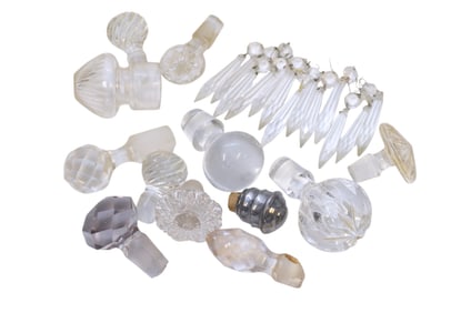12 ANTIQUE / VINTAGE CRYSTAL & GLASS DECANTER STOPPERS Plus