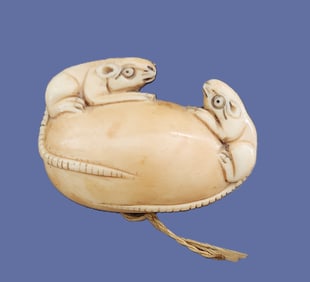 ANTIQUE JAPANESE BONE NETSUKE RATS ON EGG