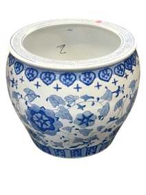 LARGE VINTAGE BLUE & WHITE CHINOISERIE FISH BOWL