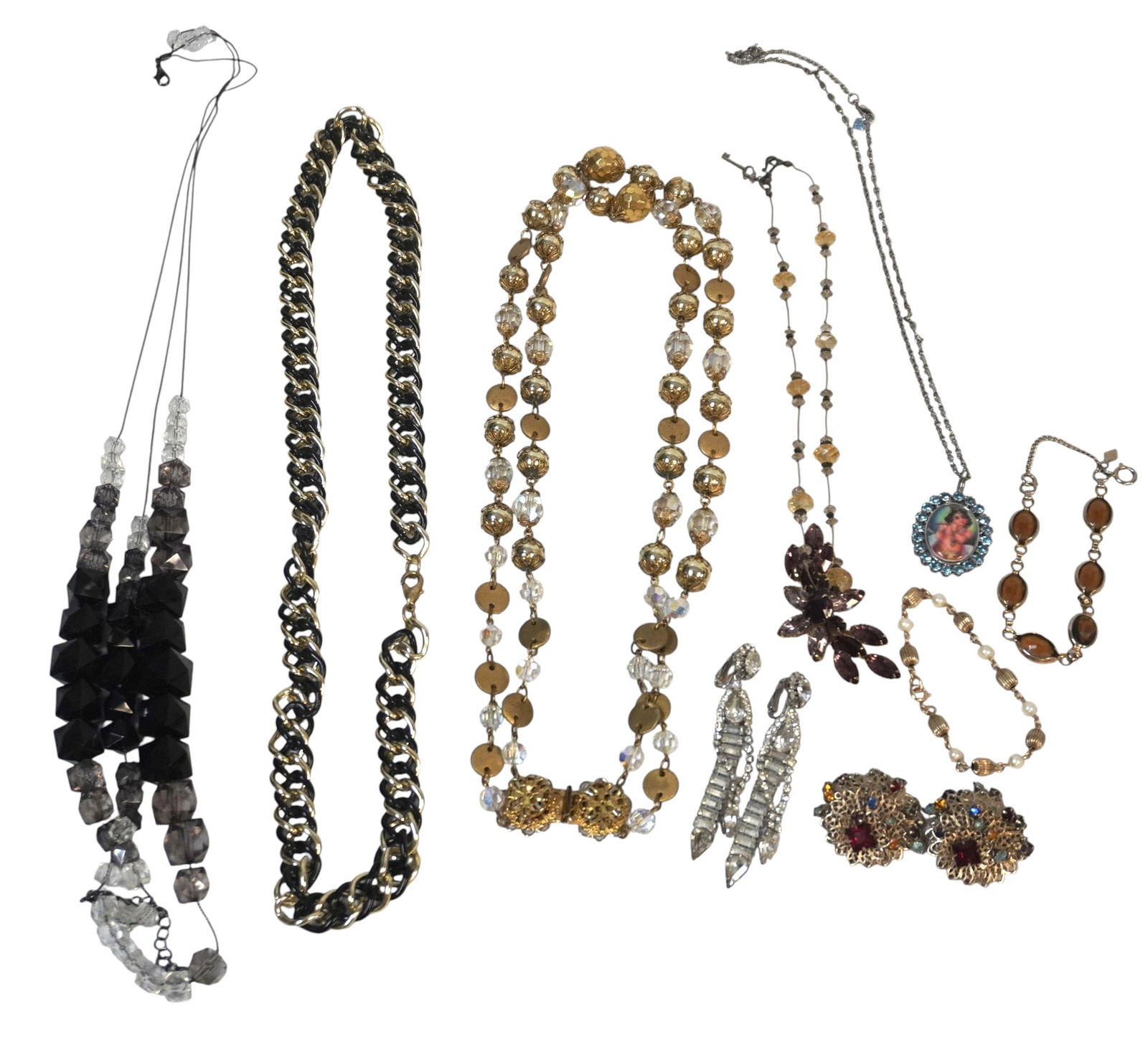 9 PC VINTAGE COSTUME JEWELRY INCL LUCITE (1 of 3)