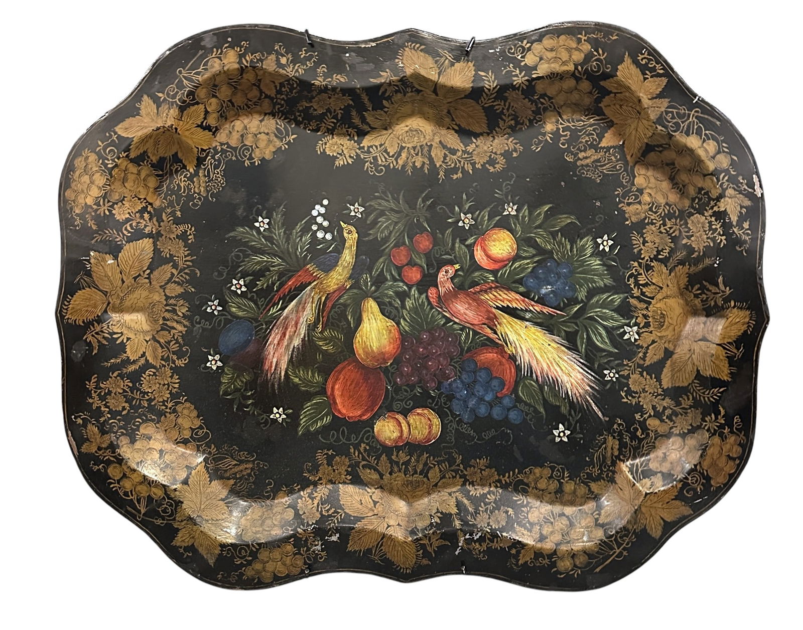 LARGE ANTIQUE HAND PAINTED PHEASANTS TOLE TRAY (1 of 3)