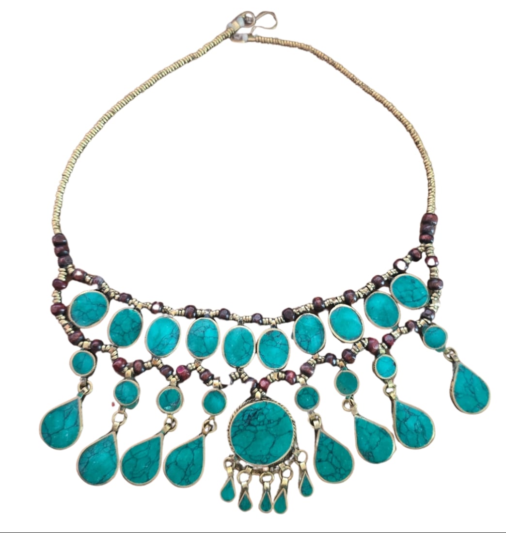 AFGHAN TURQUOISE AND BEAD NECKLACE: Vintage Afghan Turquoise and Bead Necklace. Measures 18" x 4", weighs 1 oz.